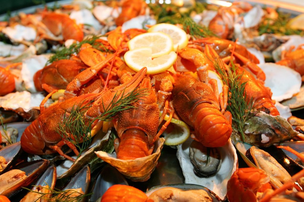 lobster, seafood, buffet-4688024.jpg